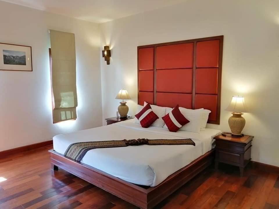 Teak Garden Resort, Chiang Rai Buitenkant foto