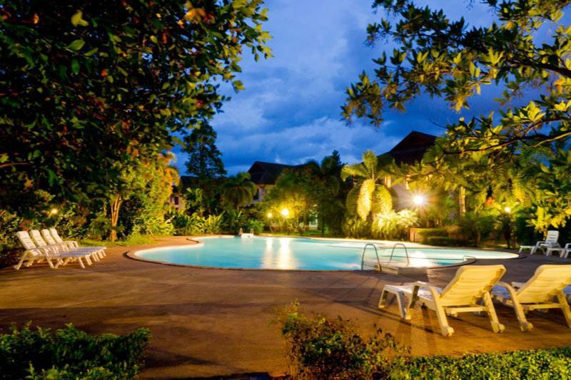 Teak Garden Resort, Chiang Rai Buitenkant foto